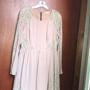 Gianni Bini Nude Dress